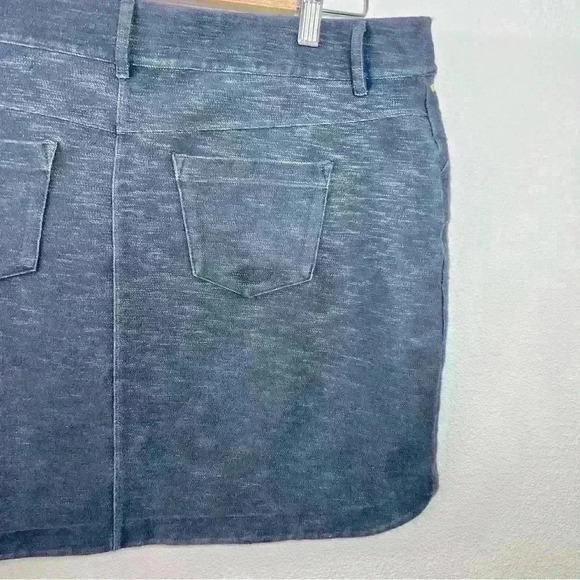 Lole | Women’s Jania Skirt in Heathered Black | Size Large - Picture 6 of 13